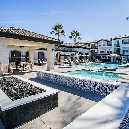 Beautiful Townhome With Garage In Las Vegas Exterior foto